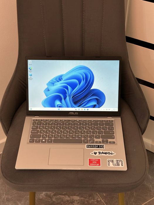 Шустрый ноутбук Asus / Асус