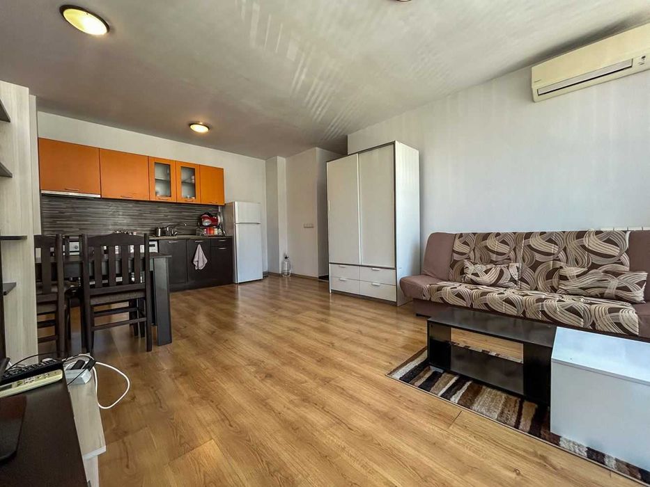 Двустаен апартамент под наем Кръстова вада