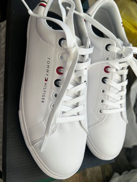 Кроссовки Tommy Hilfiger