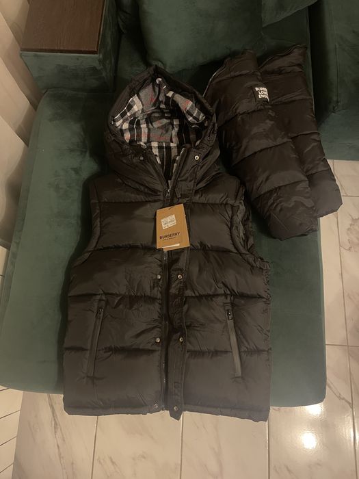 **Яке/Елек BURBERRY | Черно | ЧИСТО НОВО!