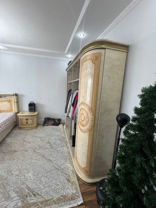 Продам спальный гарнитур б/у 100000 Алматы