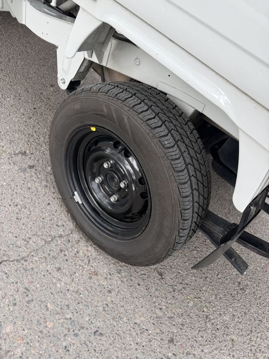 Labo 2025yil 13000km toza 13diska balon yengi shumka pul registrator