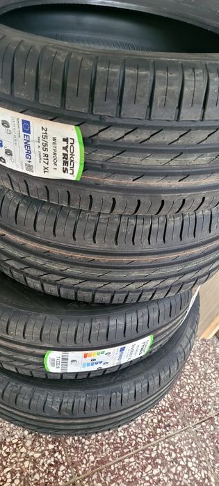 Set  Nokian 215 55 17, noi, cu factura