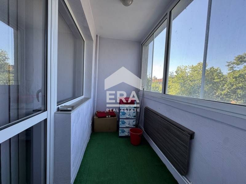 Продава се Двустаен апартамент в Силистра, Център - 68 кв.м за 1556 €/кв.м - Снимка #10