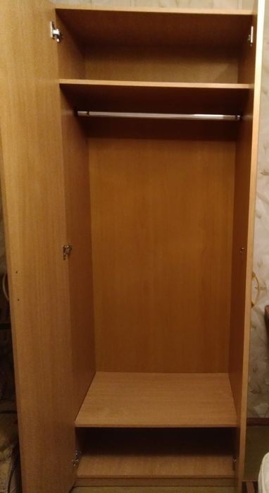 Шкаф плательный , хор.сост.