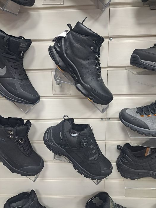 Продадим подставки на экономпанели.