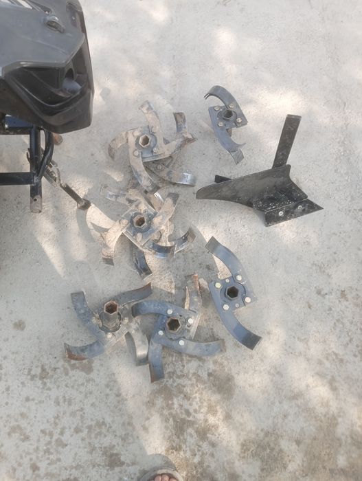 Motoblok 12 ot kuchi onix madel