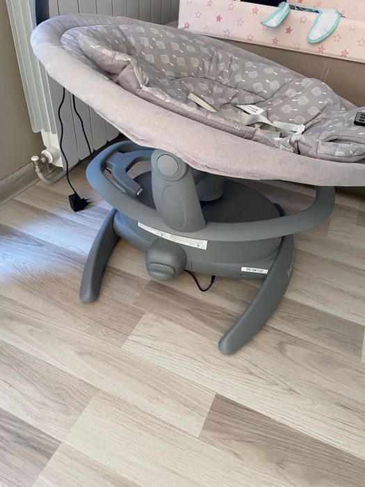 Продавам шезлонг за бебе