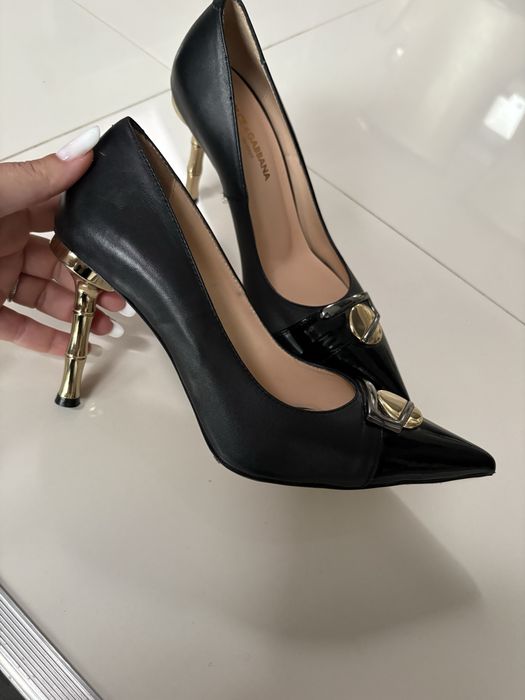 Pantofi dama 38 noi
