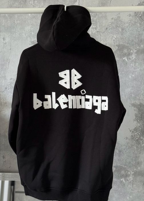 Vand hanorac balenciaga marimea M