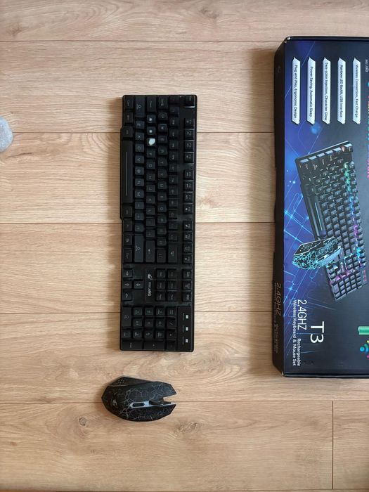 Tastatura Rainbow Backlit T3