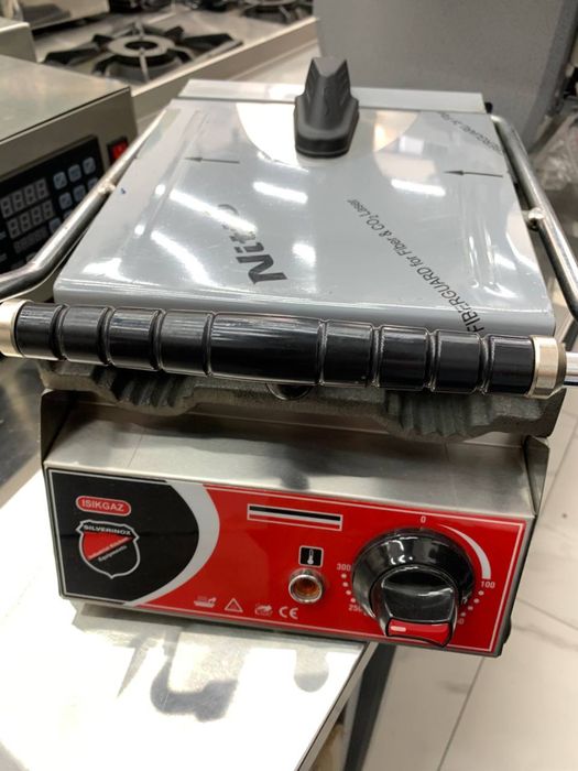 fasfud uchun aparatla sotiladi