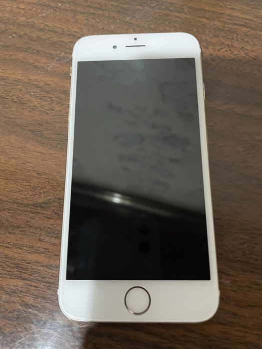 Iphone 6 - идеальное состояние без никаких дефектов все работает