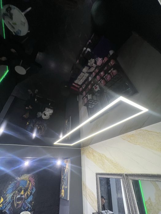 Tavane extensibile lucioase sau mate - Alege-ti stilul!