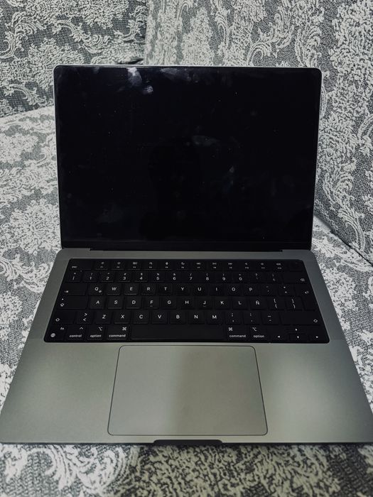 MacBook Pro M1 Pro 16/512