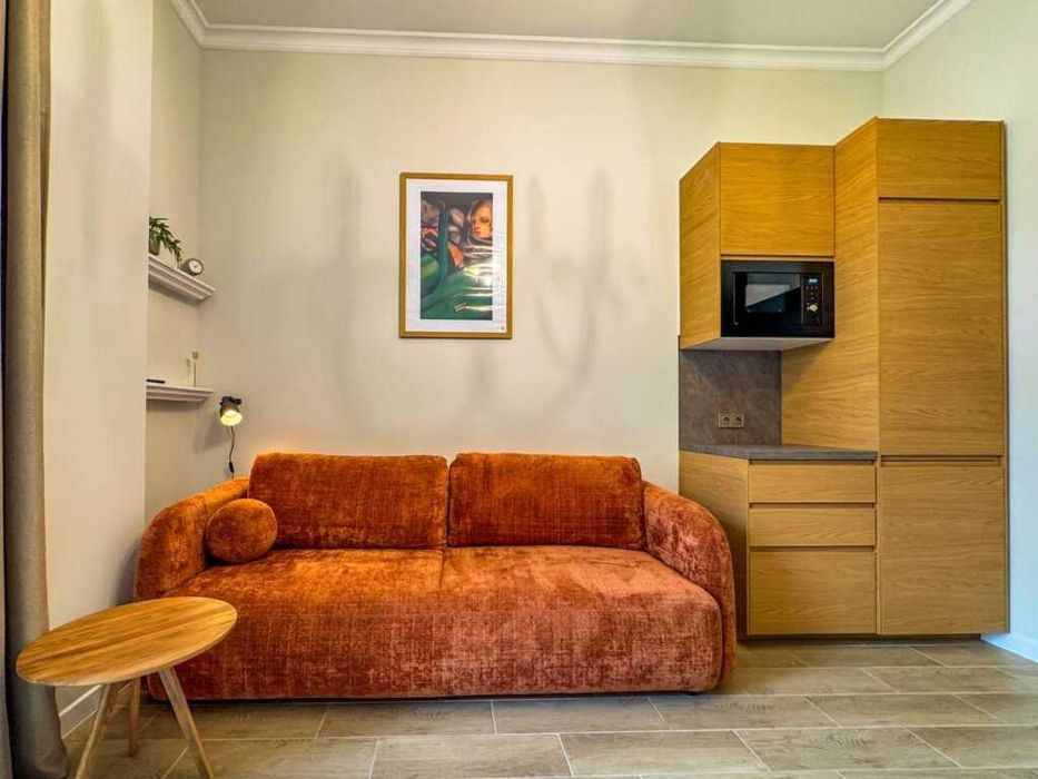 Дава се под наем Едностаен апартамент в Бургас, Сарафово - 79 кв.м за 750 € - Снимка #2