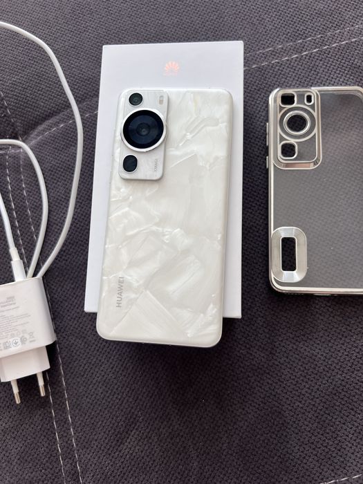 Huawei P60 Pro / батерия 100%