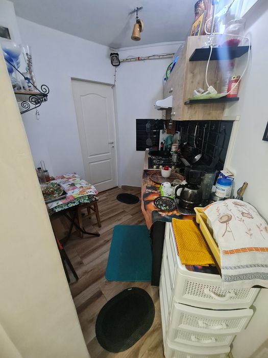 Vind 1camera decomandat et1