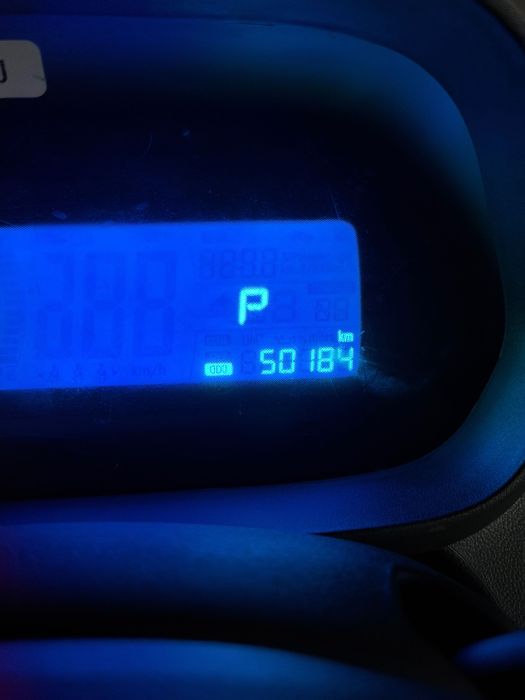 Автомобиль марки GM модели Cobalt