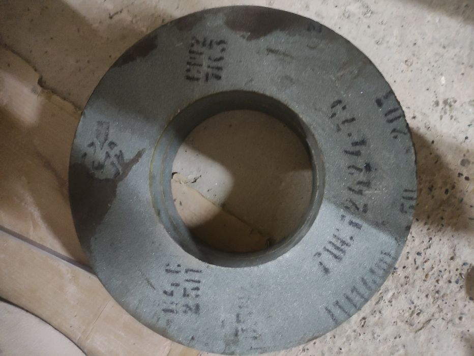 Шлифовальный круг абразивные СССР { Charx toshlar }