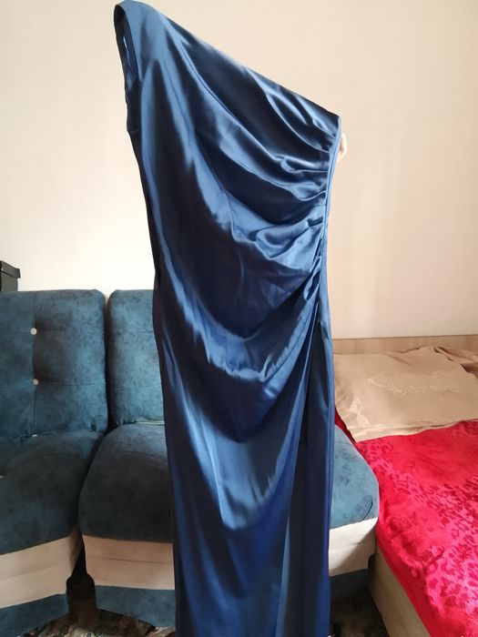 Продам платье 42,44 размер б/у