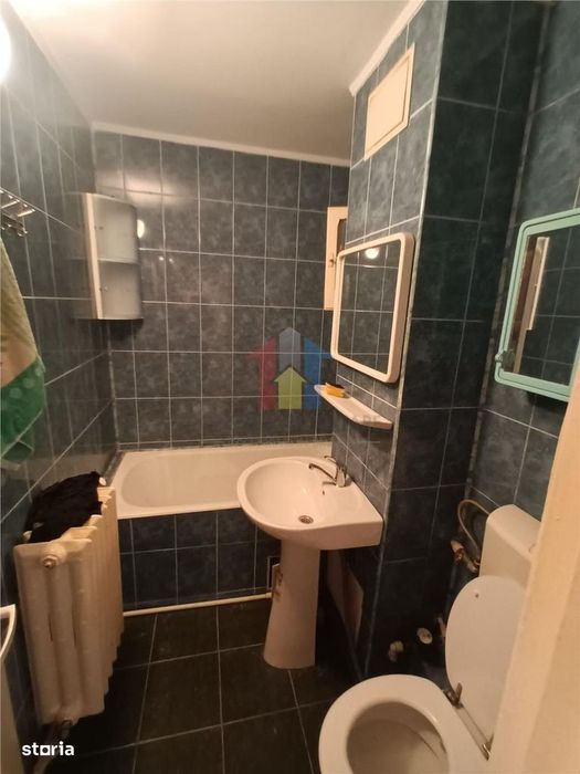 3 camere, LIBER, Decomandat, zona Viziru -Pistruiatu