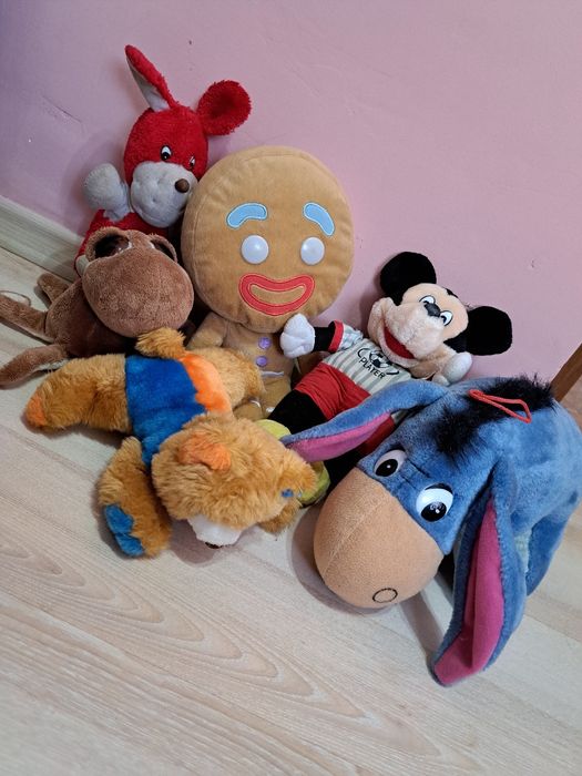 Плюшени играчки.