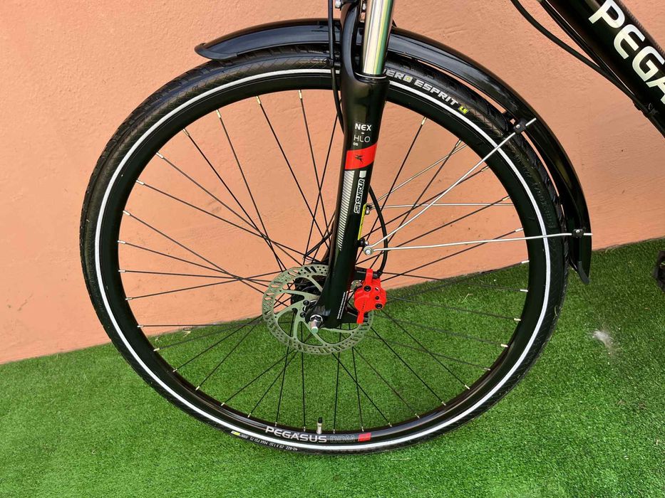 Като Нов Алуминиев Хидравличен Велосипед PEGASUS 28цола 9х3