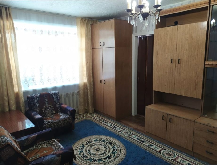 2 комнатная в центре.