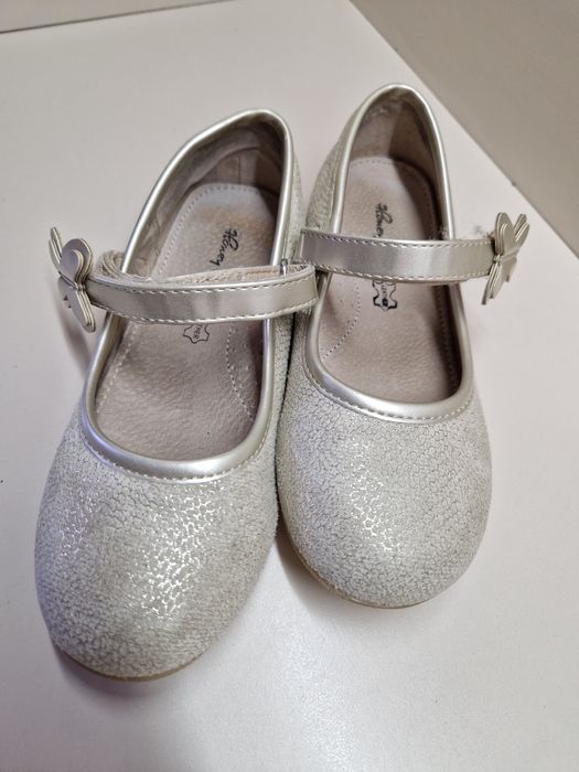 Туфли доя девочки