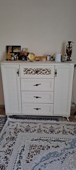 Спальный гарнитур