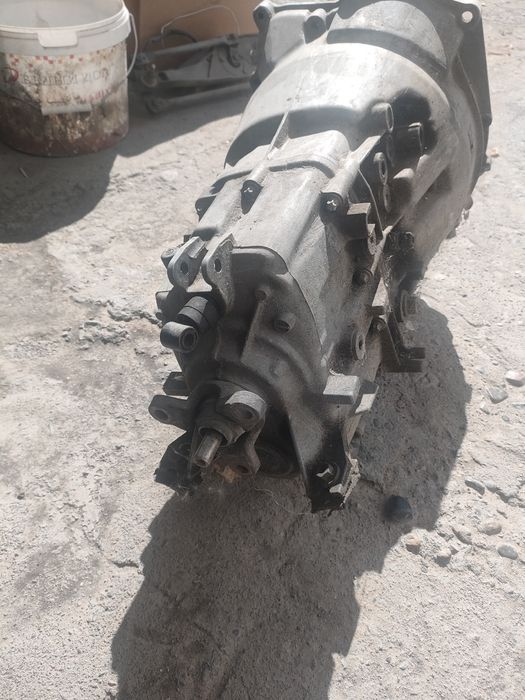 Продам коробку от БМВ