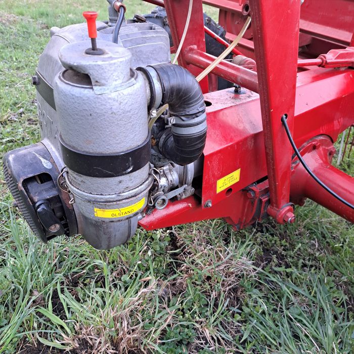 Motogrebla ,grebla cu motor pöttinger 9 cai impecabil ca si nou vop.or