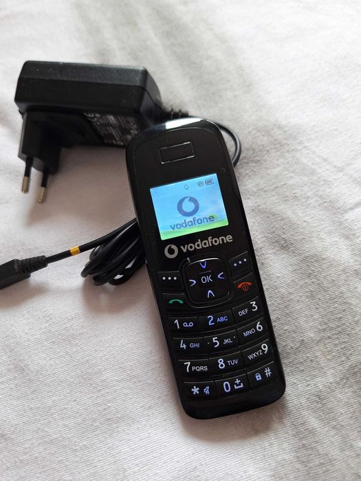 Telefon seniori Vodafone Huawei butoane mari handsfree