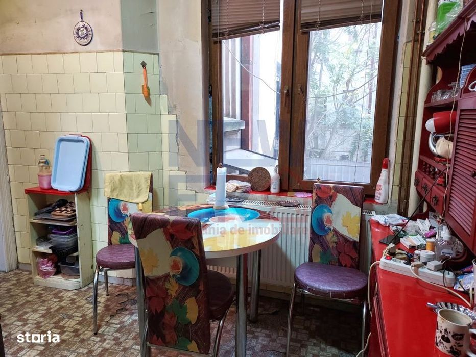 Proprietate deosebita intr-o casa interbelica, de vanzare in zona Unir