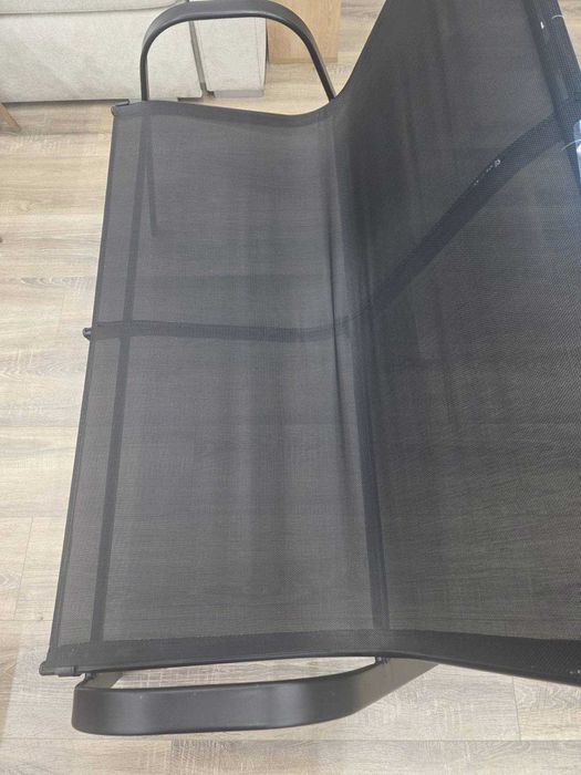 Градинско канапе