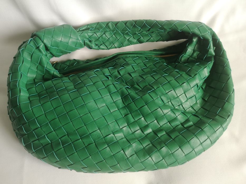 Bottega Veneta, нова чанта естествена кожа