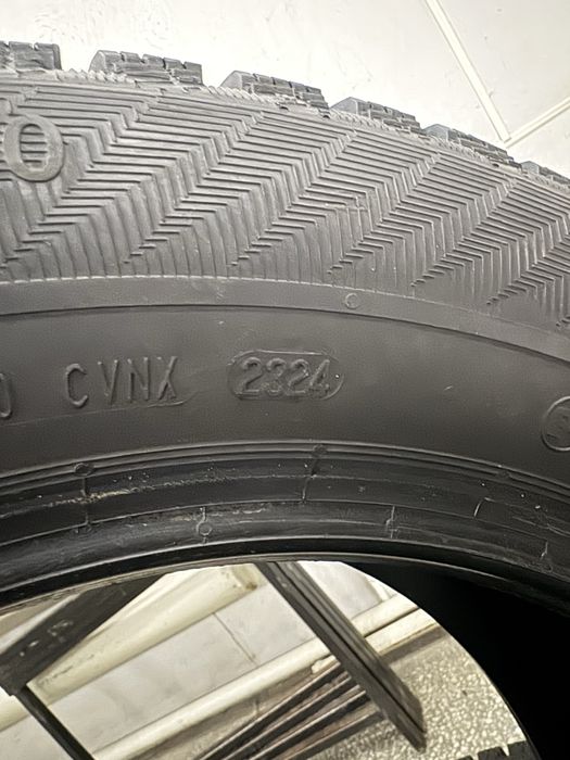 Зимние шины Gislaved 225/55/17