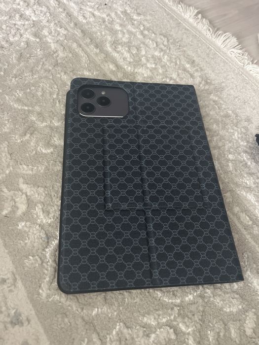 Планшет сатылады 17 про