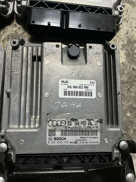 Компютър мотор  двигател ECU AUDI A4 A6 A5 Q5 2.0tdi CaH 03L906022RM