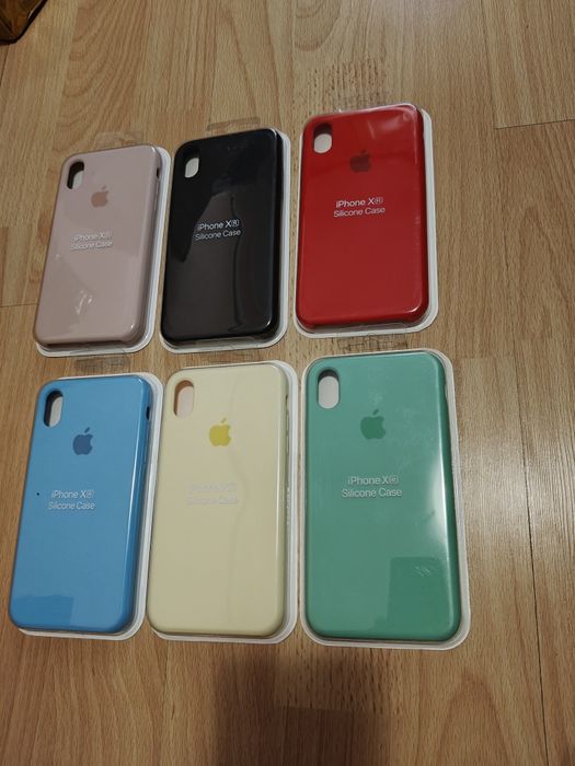 Husa iPhone XR Silicone Case Noua