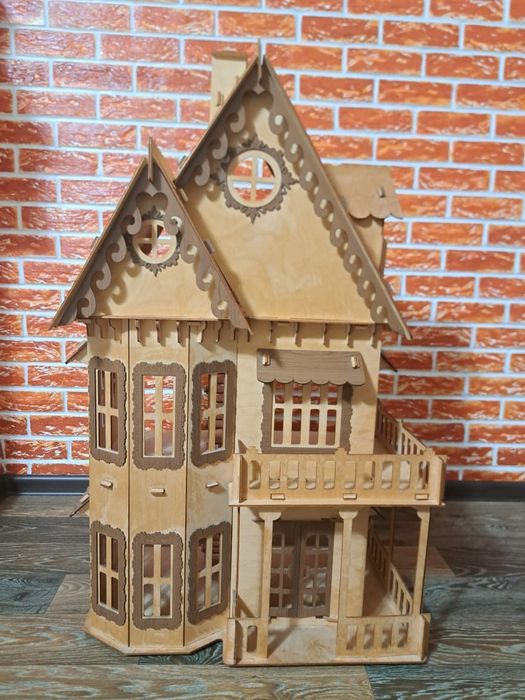 Продам кукольный коттедж