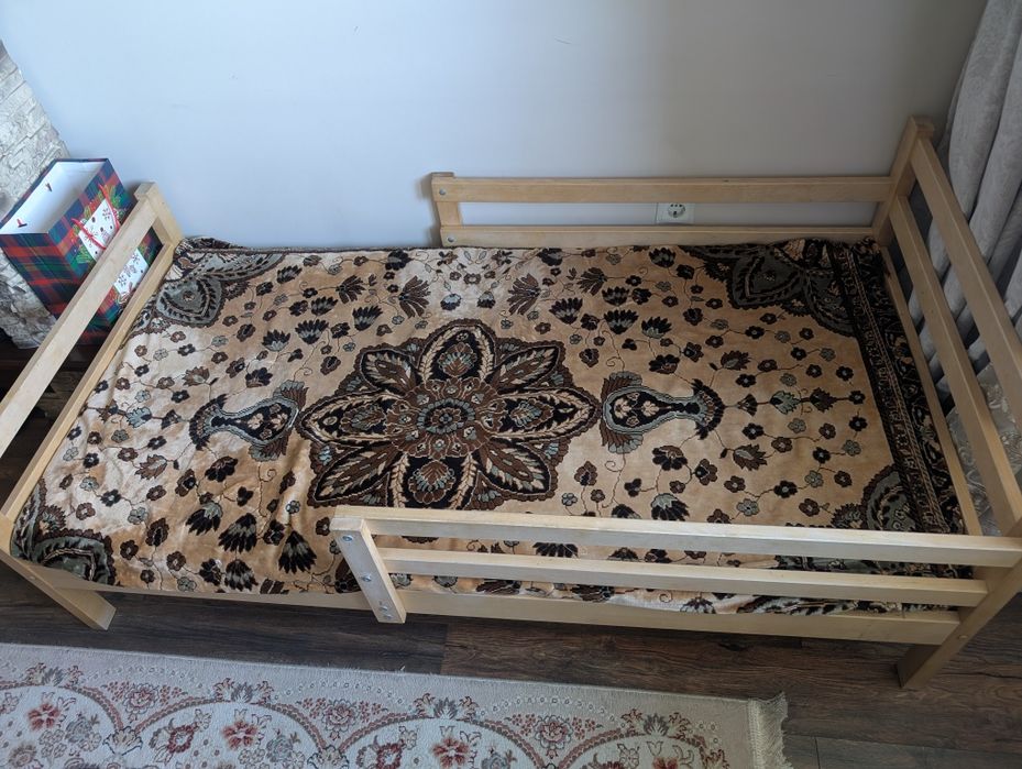 Детская(подростковая кровать)