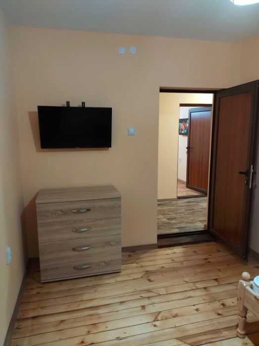 Квартира и нощувки на 100 метра от ВВВУ „Георги Бенковски“