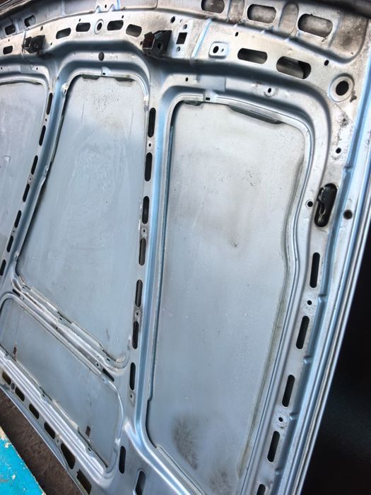 Продам капот бмв е34