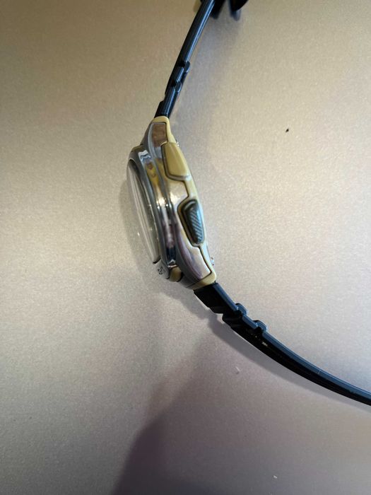 часовник CASIO-AQ-180W