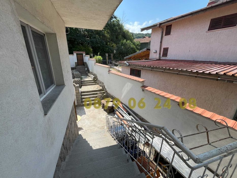 Продава се Къща в с. Владая, Област София-град - 320 кв.м за 750 €/кв.м - Снимка #3