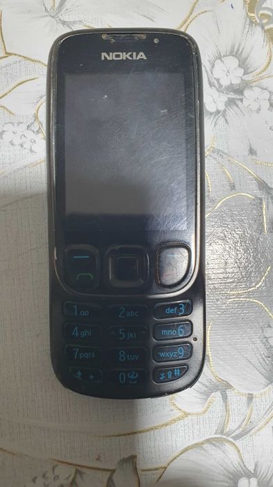 Продается свой телефон Nokia 6330