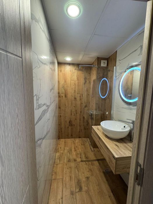 Дава се под наем Двустаен апартамент в Бургас, Изгрев - 63 кв.м за 561 € - Снимка #6