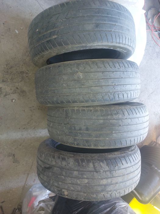 Продам б/у шины размер 195/55/R16